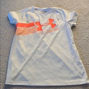Under Armour T-shirt